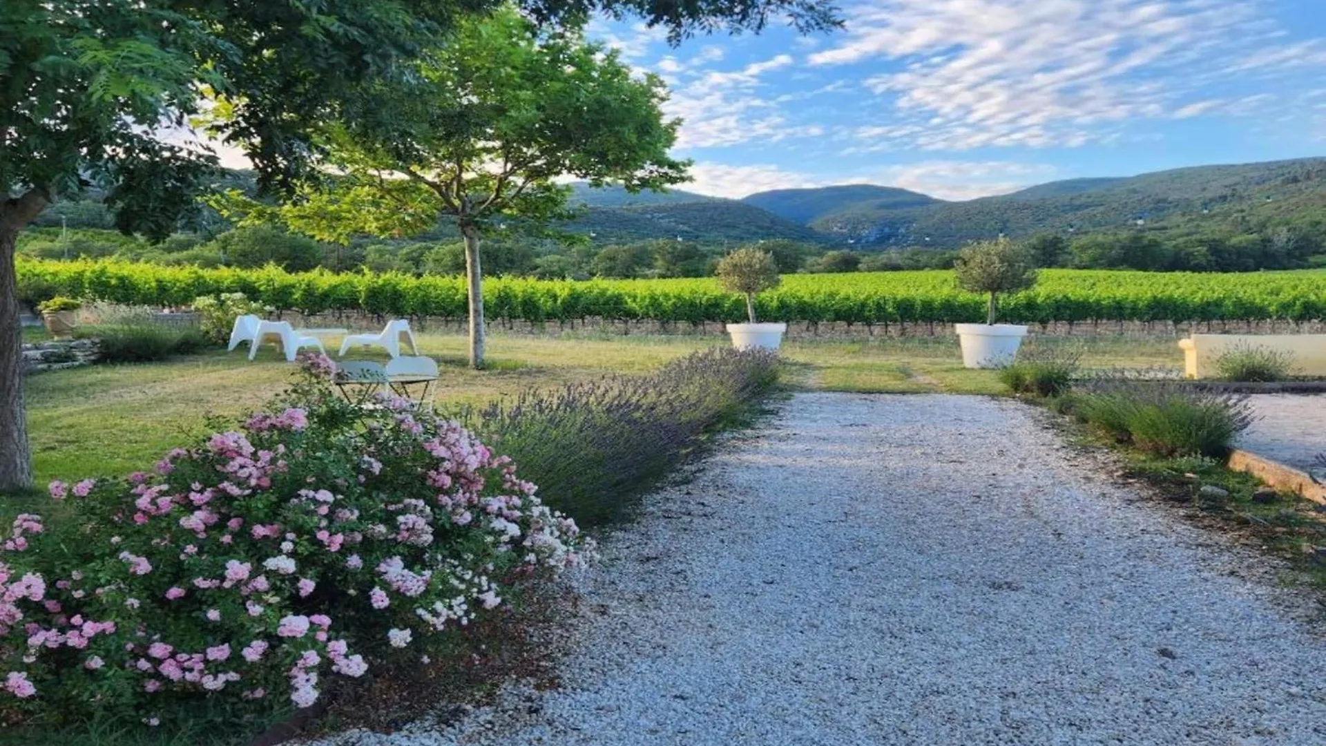 Provencal Villa On The Luberon Surroundings Holiday home Saint-Saturnin-les-Apt