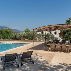 Hébergement de vacances Domaine Des 3 Fontaines, Saint-Saturnin-lès-Apt